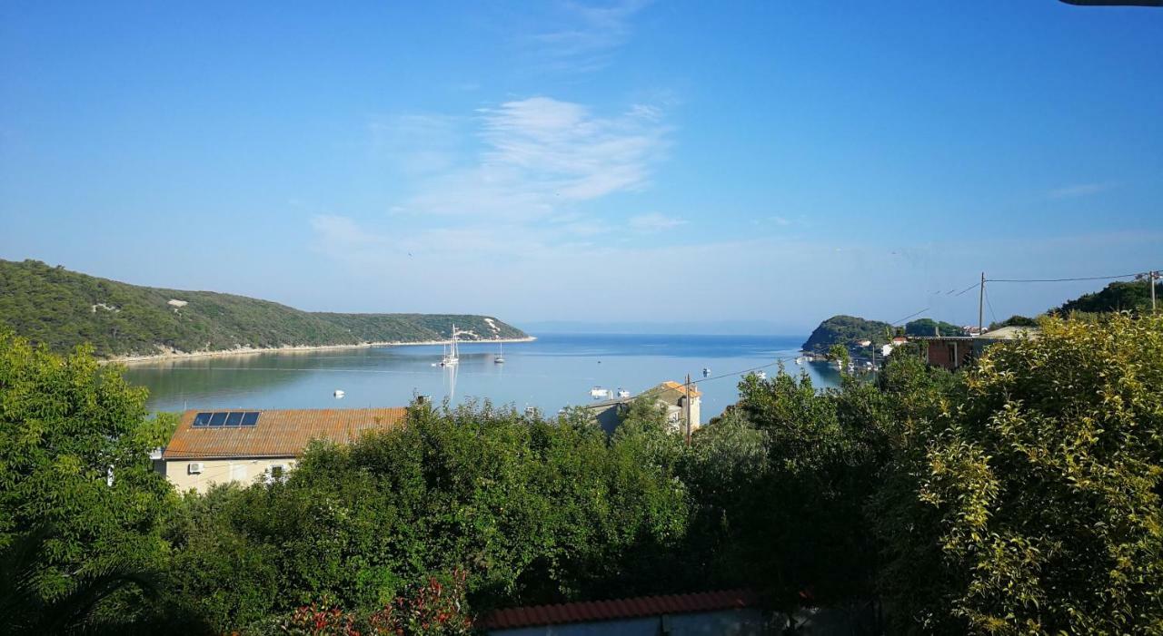 Family Friendly Apartments Island Rab Kampor ภายนอก รูปภาพ